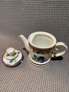 Tea Pot 2242